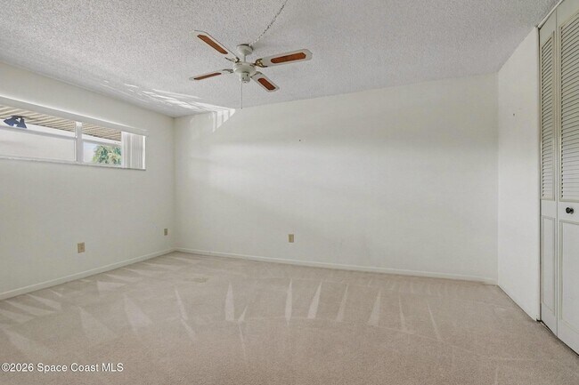 Building Photo - 2135 N Courtenay Pkwy