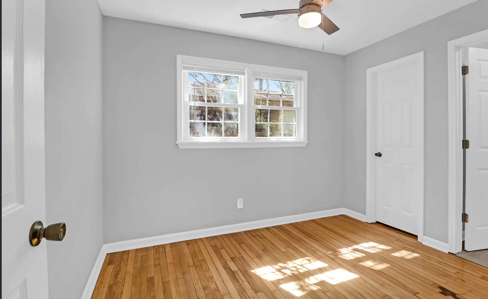 Building Photo - 1203 Happyland Blvd