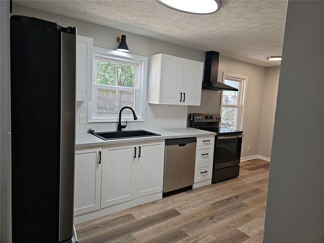 Building Photo - 2392 Shire Ct