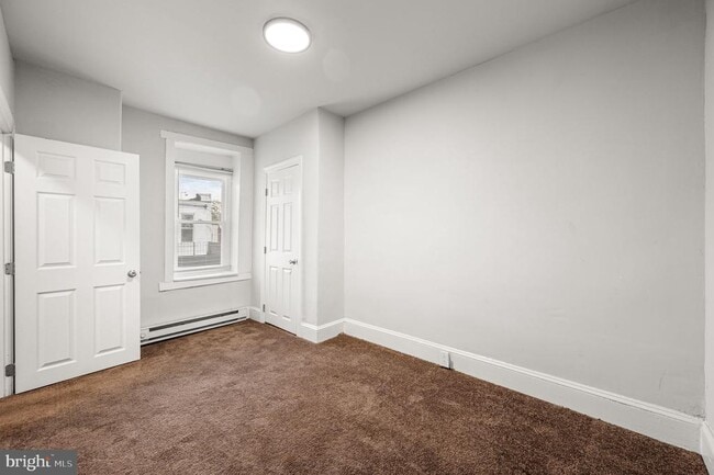 Building Photo - 3103 N Croskey St