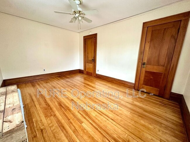 Building Photo - 4821 Underwood Ave