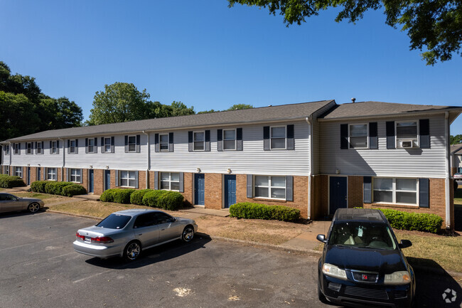 Building Photo - Belton Woods