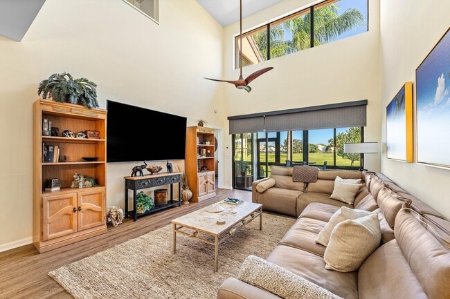 Building Photo - 858 Windermere Way