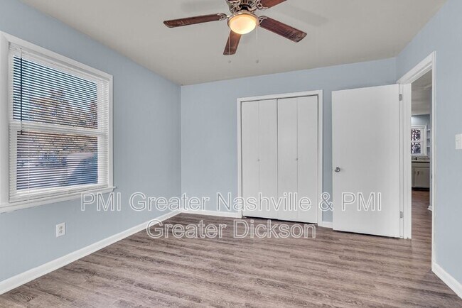 Building Photo - 816 Greenland Dr