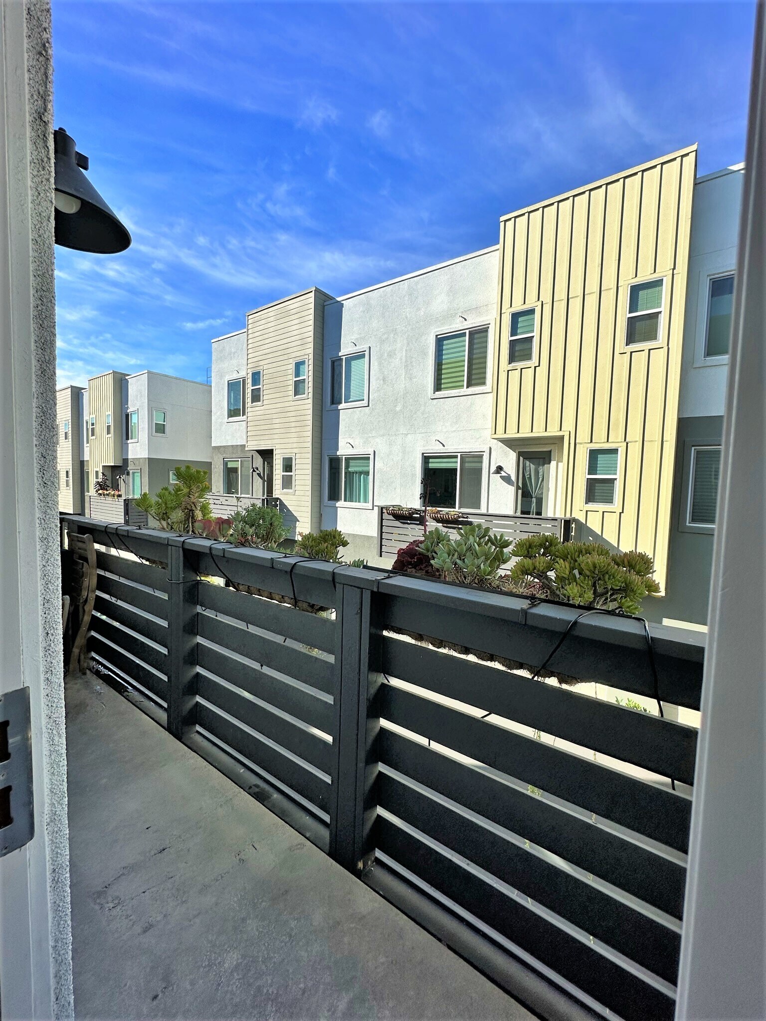 Building Photo - 158 Uptown Cir