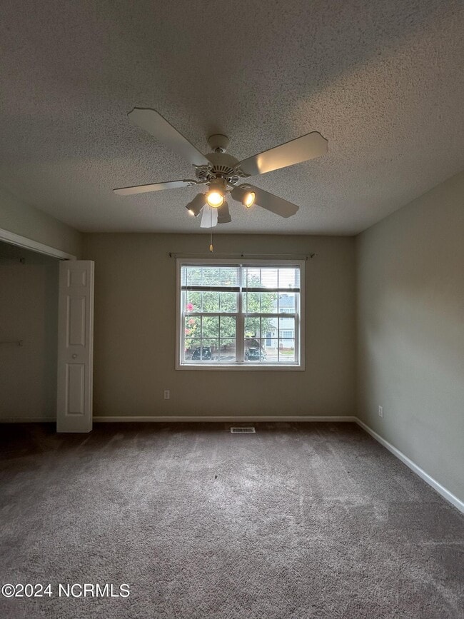 Building Photo - 3827 Sterling Pointe Dr