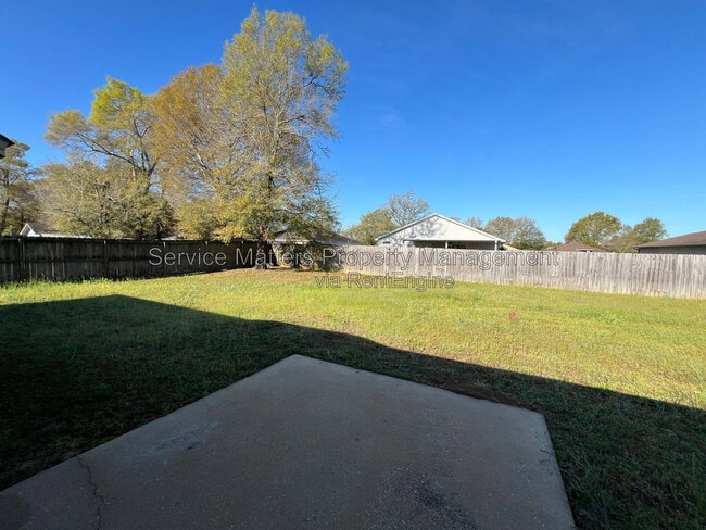 Building Photo - 7045 Harvest Way
