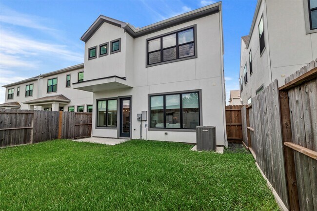 Building Photo - 8706 Ojeman Crk Ln