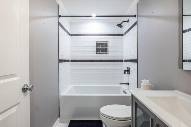 Building Photo - 1759 Regency Park Walk