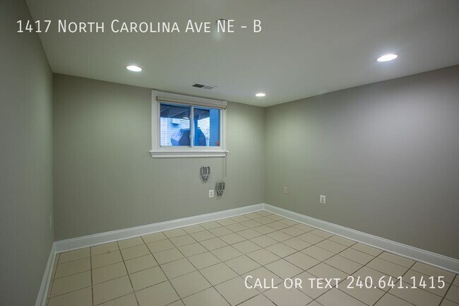 Building Photo - 1417 North Carolina Ave NE