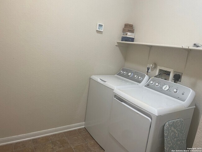 Building Photo - 24303 Grace Park