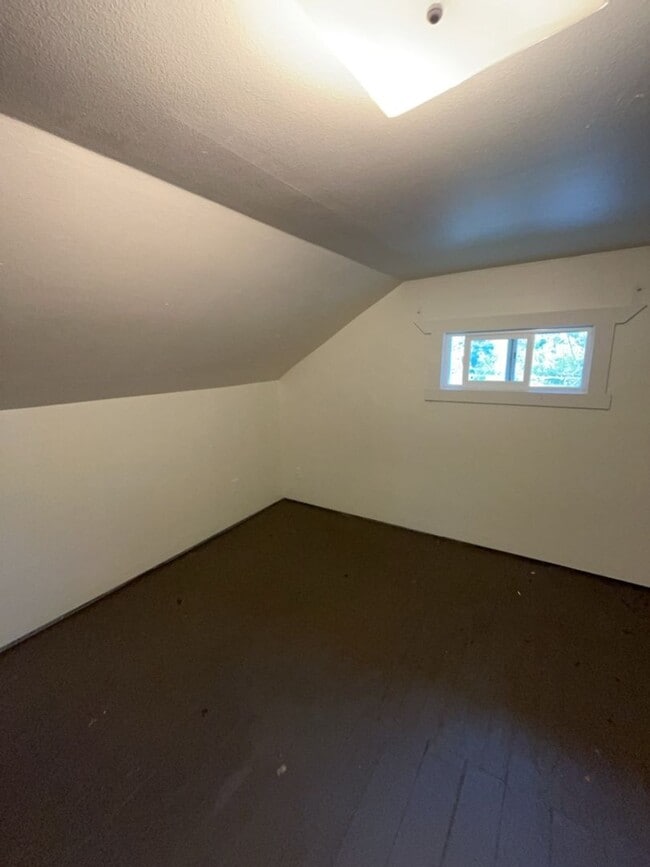 Building Photo - 1141 Franklin St