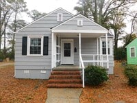 Building Photo - 516 Williams St