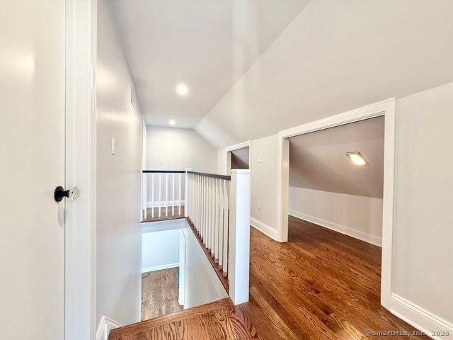 Building Photo - 40 E Pasadena Pl
