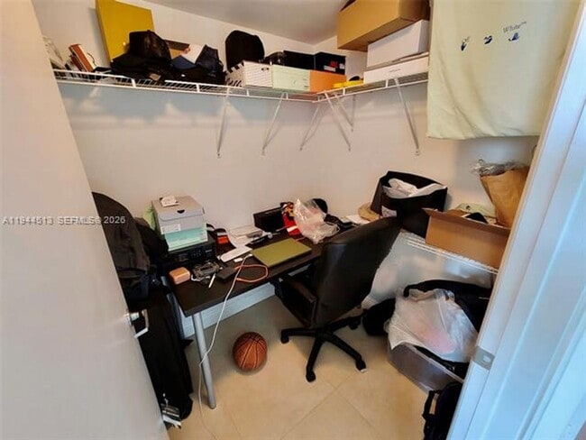 Building Photo - 92 SW 3rd St