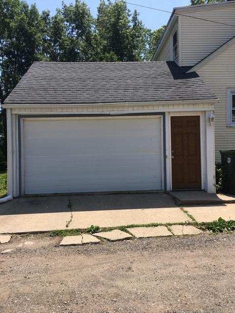 Building Photo - 917 Kimball Ave