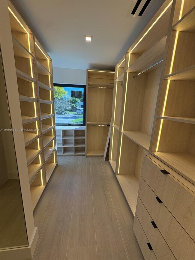 Building Photo - 7291 SW 129th St