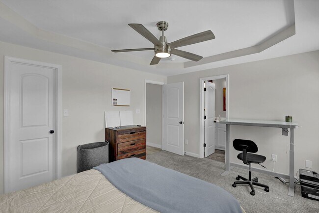 Building Photo - 116 Bridgeport Dr
