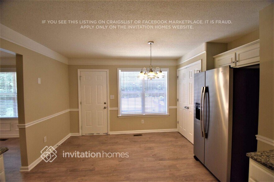 Building Photo - 2205 Telluride Dr