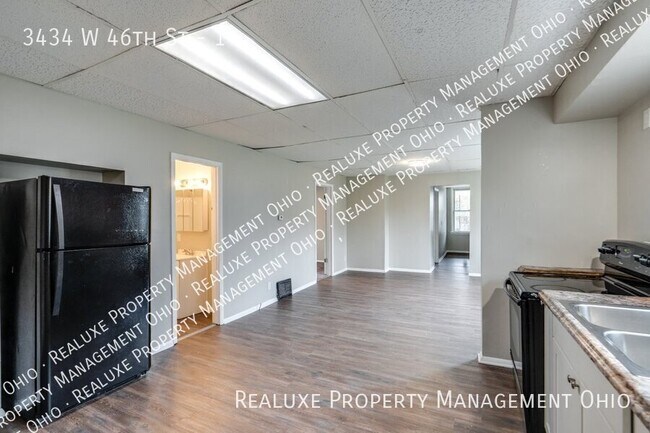 Building Photo - 3434 W 46th St