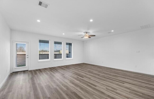 Building Photo - 13436 Sombrero Cay Dr