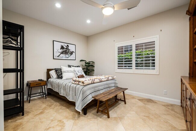 Building Photo - 45168 Coeur Dalene Dr