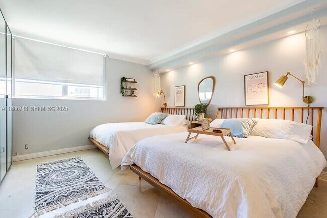 Building Photo - 3901 S Ocean Dr