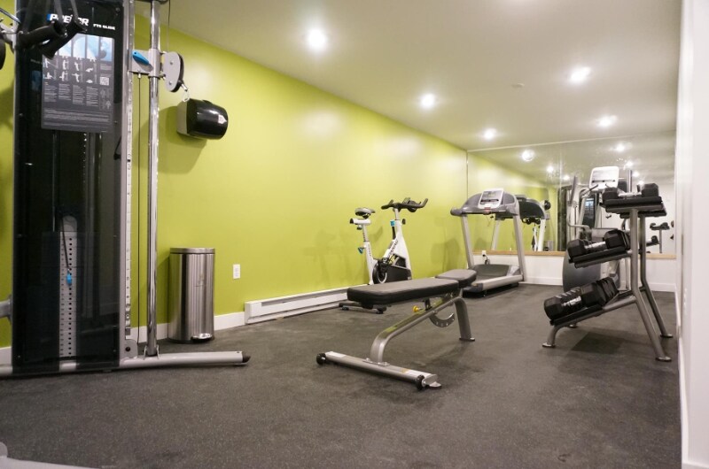 Building Photo - 14 Marion St