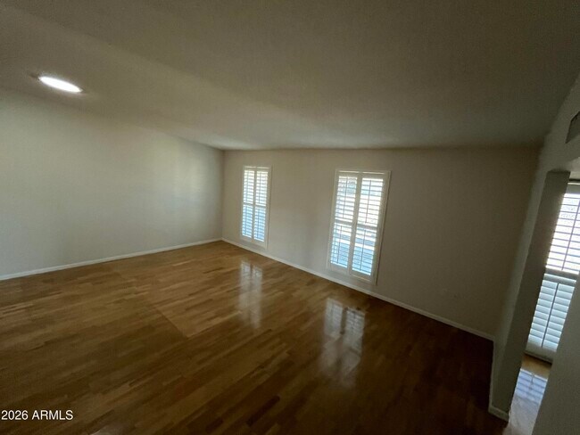 Building Photo - 10645 W Sequoia Dr