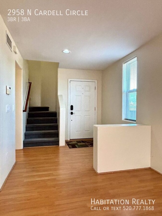 Building Photo - 2958 N Cardell Cir