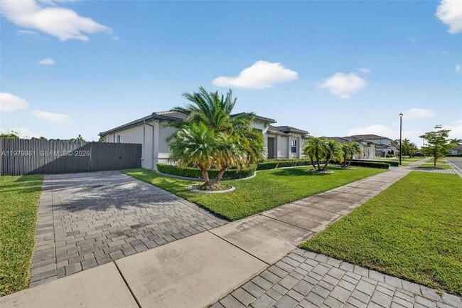 Building Photo - 16767 SW 290th Ln