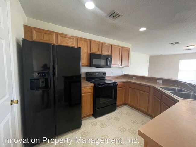 Building Photo - 3 br, 2 bath House - 1827 Hudson Court