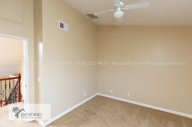 Building Photo - ELEGANT 4BR/2.5BA H in HOME IN OCEANSIDE P...