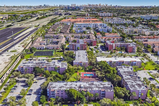 Building Photo - 8501 NW 8th St