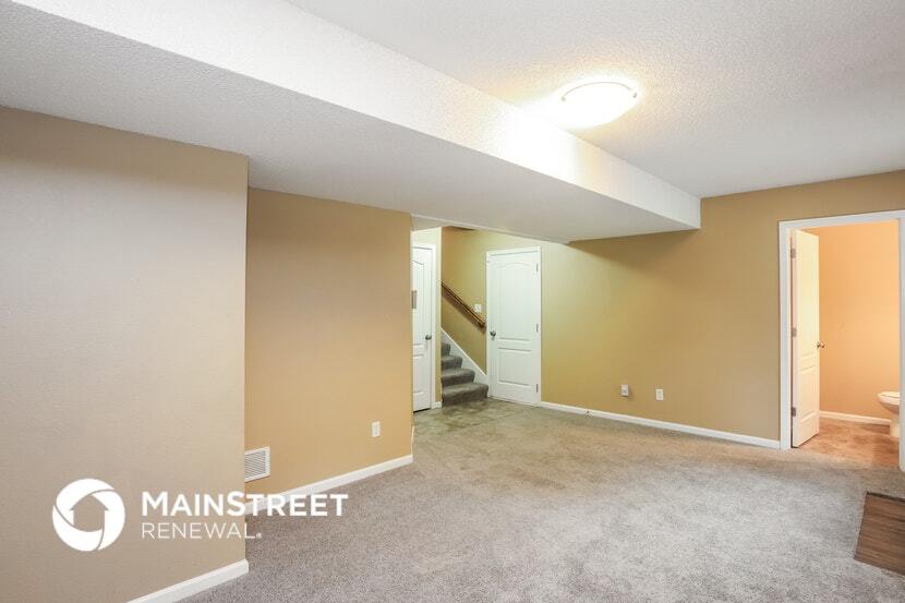 Building Photo - 8720 NE 116th St