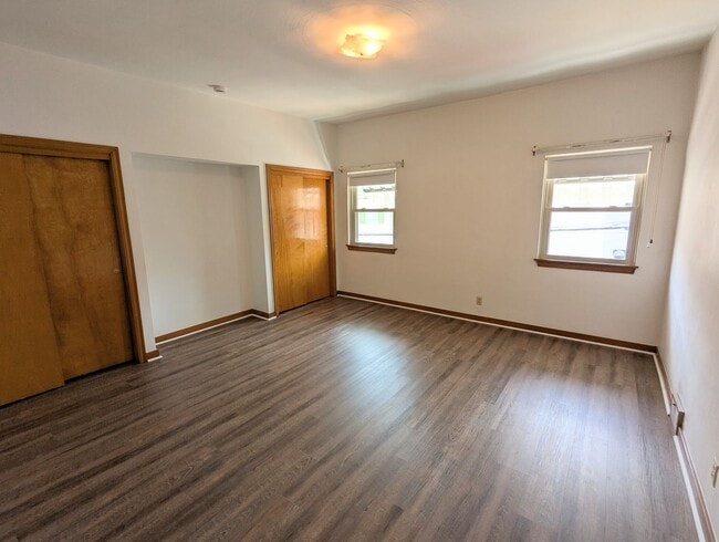 Building Photo - 258 Edmond St