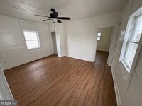 Building Photo - 2713 Hammonds Ferry Rd