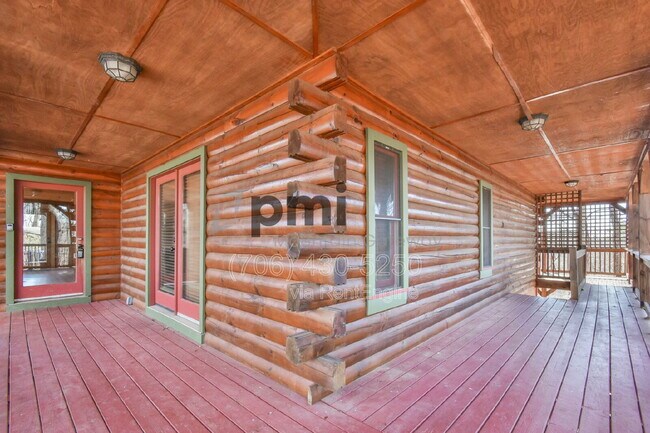 Building Photo - 461 River Estates Rd