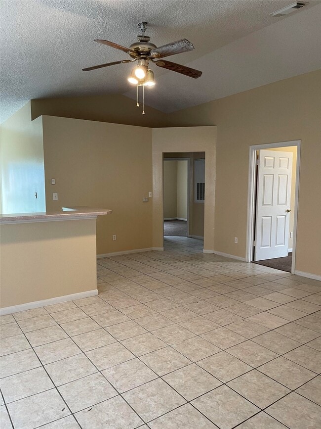 Building Photo - 4647 Croker Ridge Rd