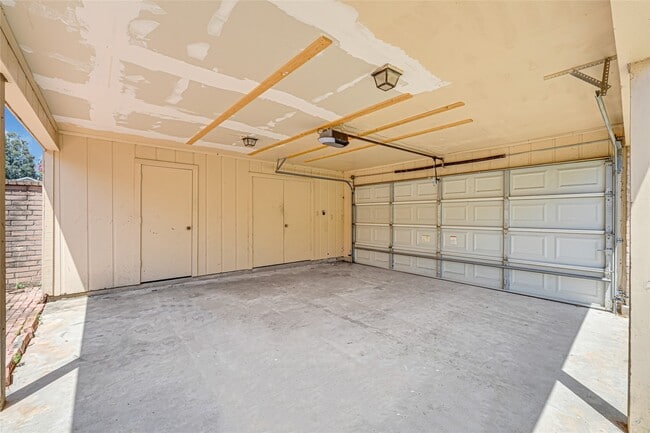 Building Photo - 7314 Addicks Clodine Rd