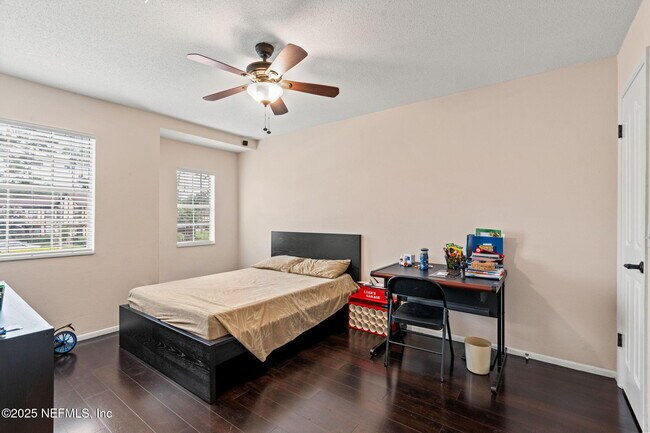 Building Photo - 4807 Evenlode Ln