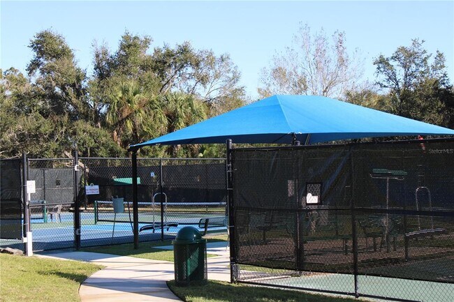 Building Photo - 629 Rosemary Cir