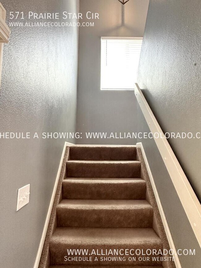 Building Photo - 571 Prairie Star Cir