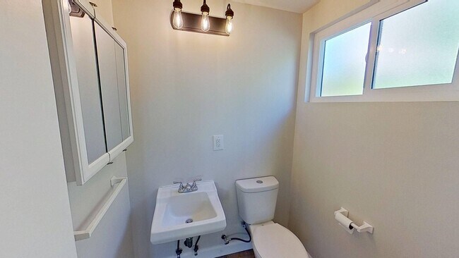 Building Photo - 1100 S Jefferson Ave