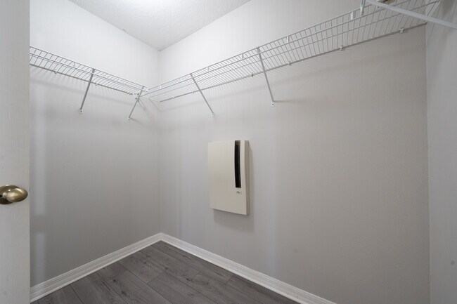 Building Photo - 5412 Caramella Dr