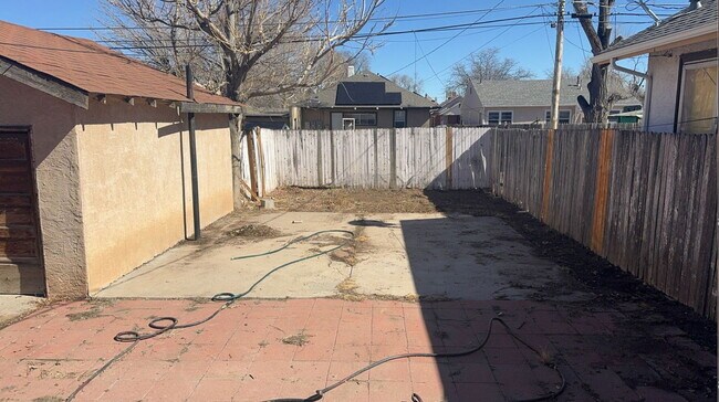 Building Photo - 1014 Berkley Ave