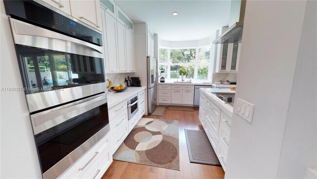 Building Photo - 15584 NW 12th Ct