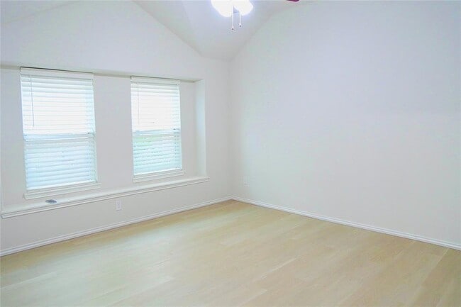 Building Photo - 3107 Andlor Hills Dr