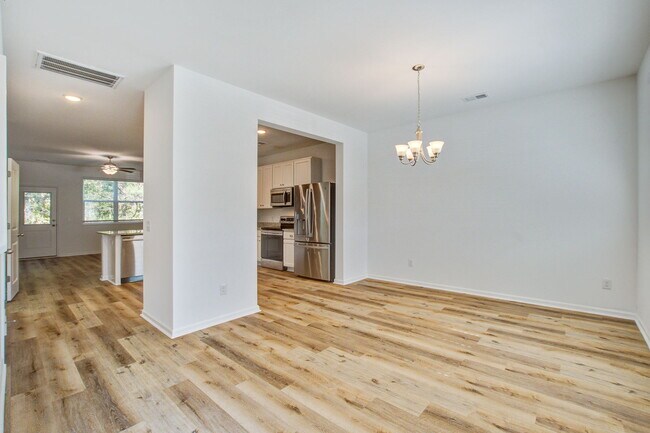 Primary Photo - 200 Woodward Rd