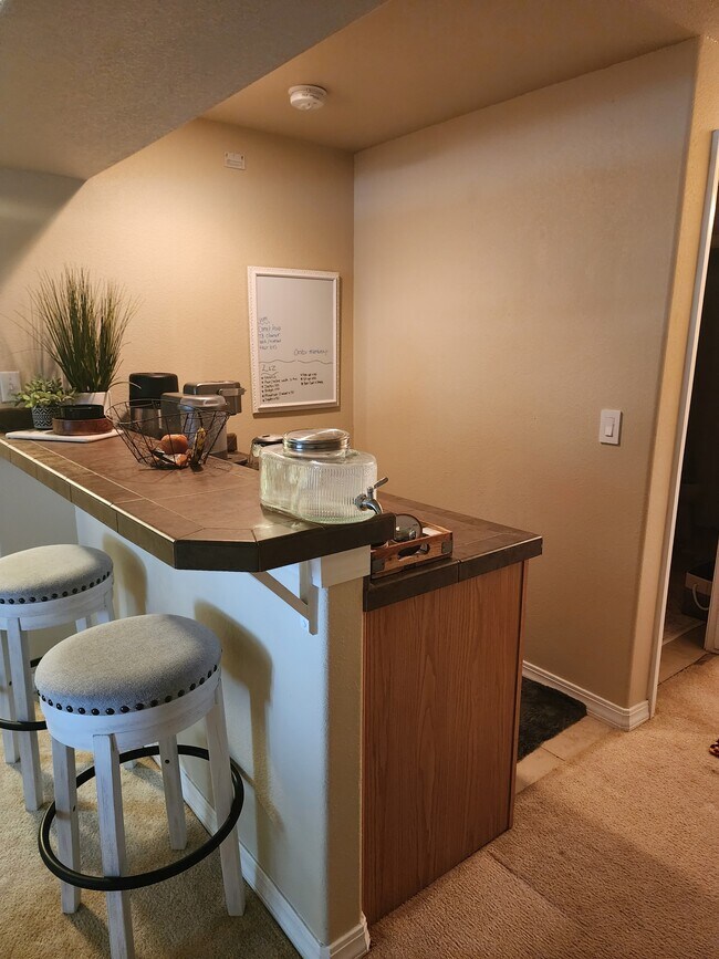 Building Photo - 8078 Cedarstone Ln